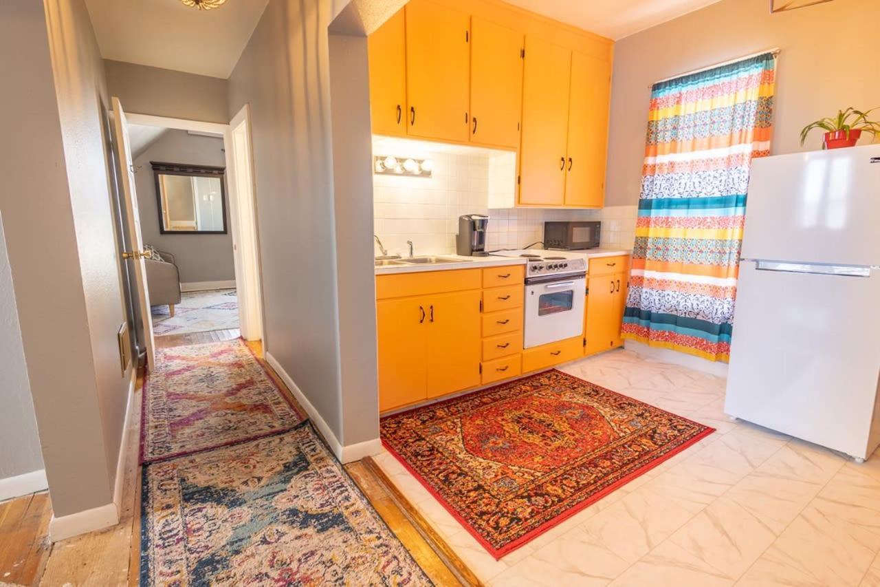 New Listing!! Bright Bohemian Stay Laramie Exterior photo