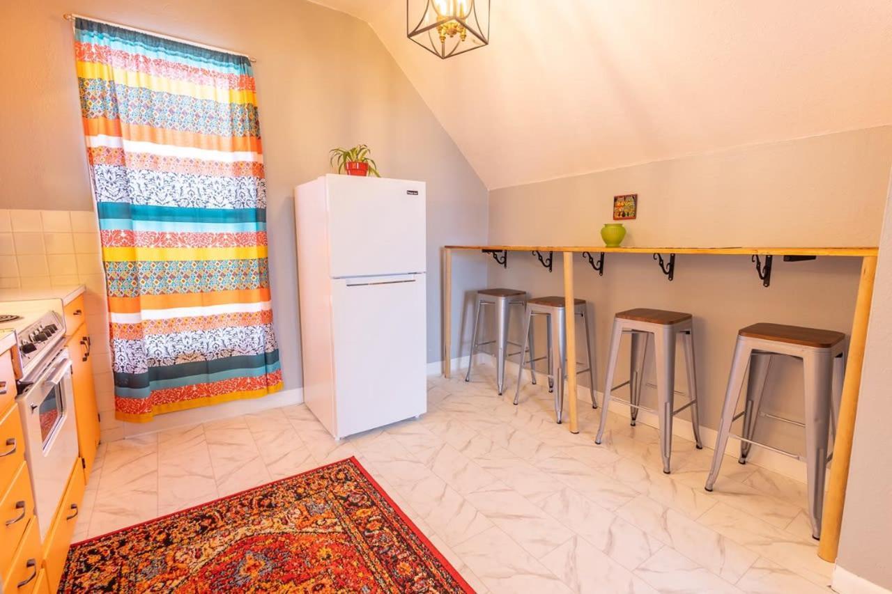 New Listing!! Bright Bohemian Stay Laramie Exterior photo